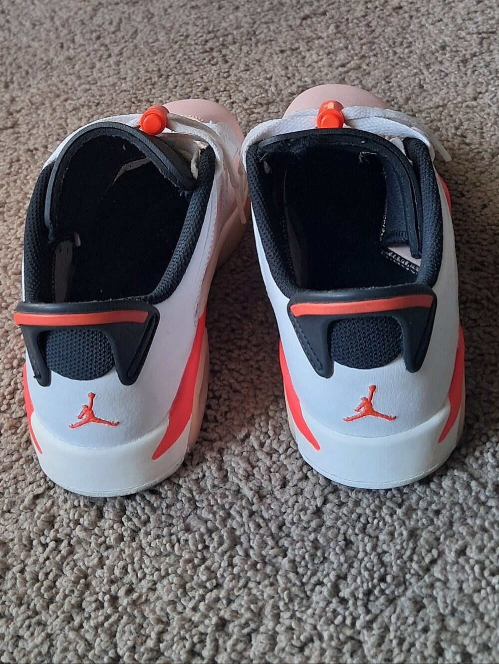 Jordan 6 Retro Low GS Atmosphere Youth Size 6Y Basketball Shoes 768878-102 - Picture 4 of 8
